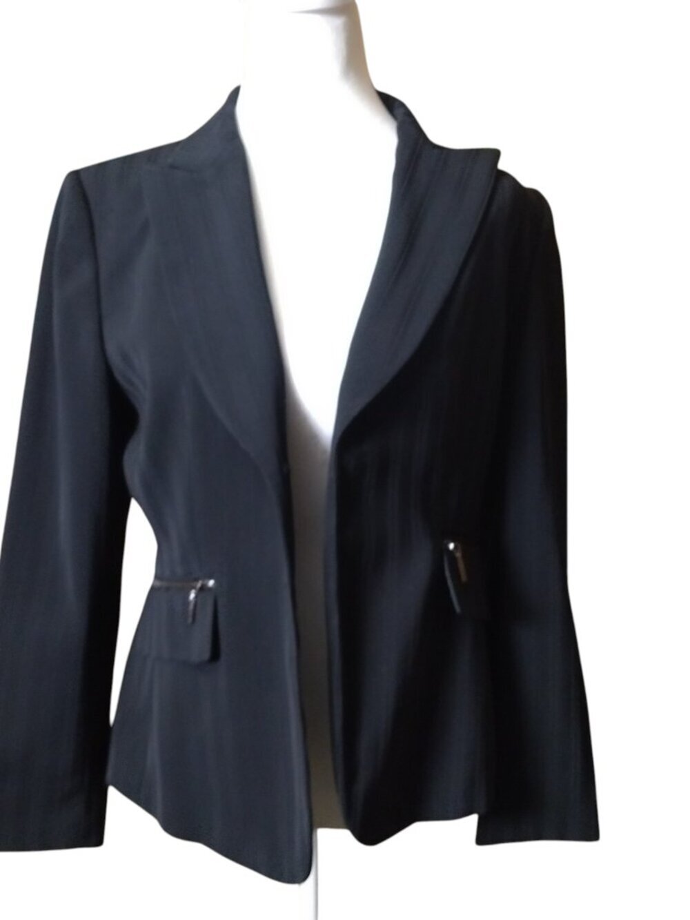 Tahari Arthur S. Levine Size 6 Petites Black Blazer Jacket Office READ Classic